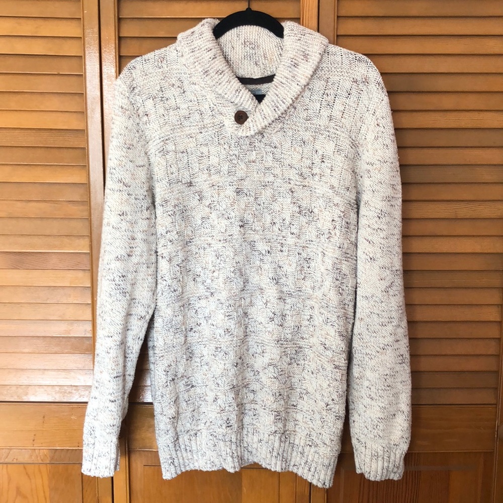 Knit sweater